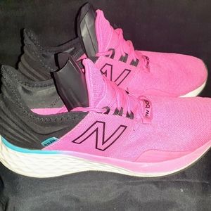 Womans New Balance Fresh Foam Roav Boundaries